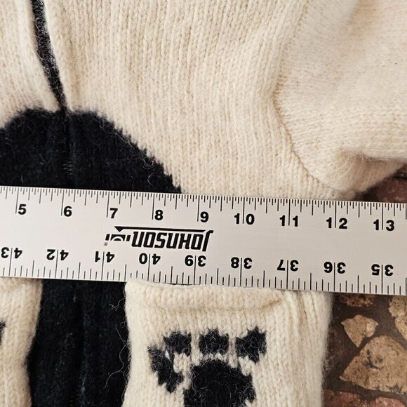 Northern Lifestyles Canada Hand Knitted Wool Bear Hoodie Jacket M - Picture 10 of 11